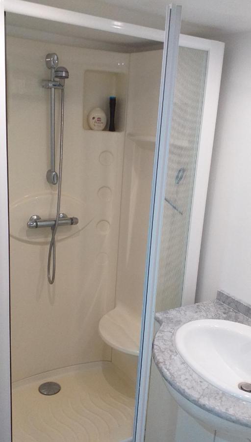 Studio Mezzanine 5 Personnes La Roche (Orne) Exterior foto