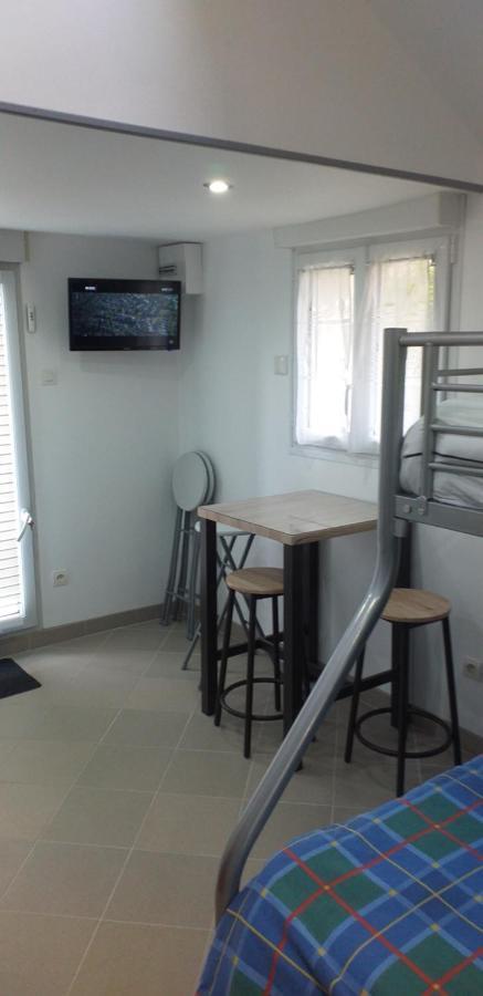 Studio Mezzanine 5 Personnes La Roche (Orne) Exterior foto